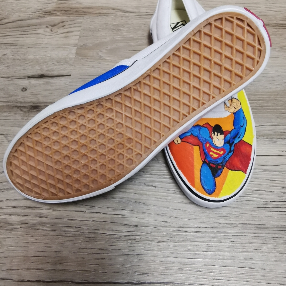 New! Vans hand painted Superman shoes, w's 8